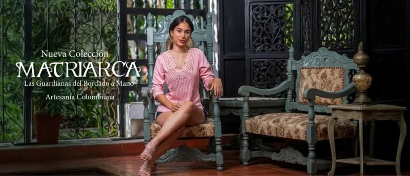 Blusa Fernanda: una blusa exclusiva bordada a mano con el arte de Cartago