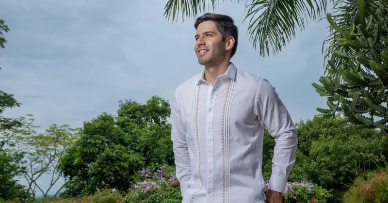 Cómo lucir una guayabera artesanal en eventos sociales y climas cálidos