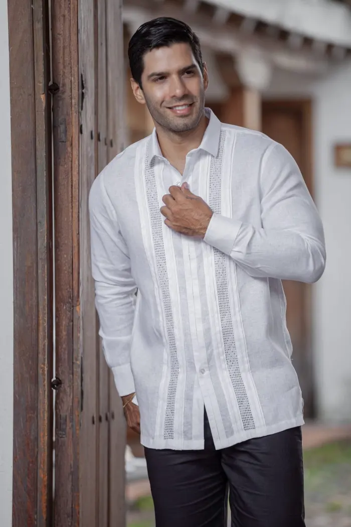 Guayabera 100% Lino Pureza Colombiana