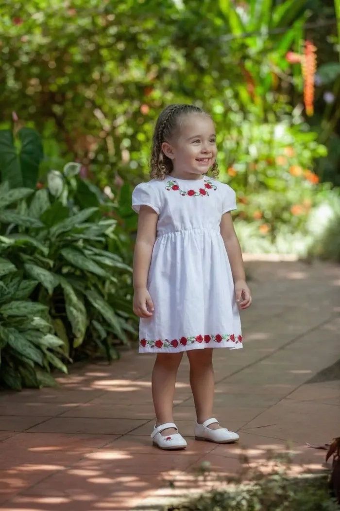 vestido blanco infantil bordado edicion especial